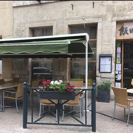 Logement Au Coeur De 多勒 外观 照片