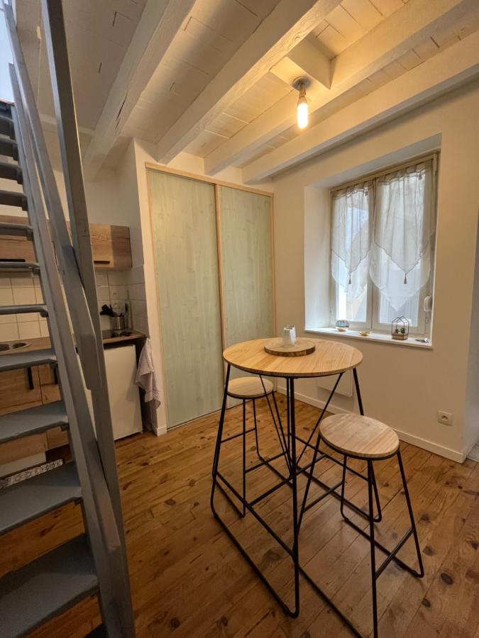 Logement Au Coeur De 多勒 外观 照片