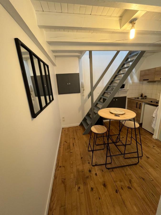 Logement Au Coeur De 多勒 外观 照片